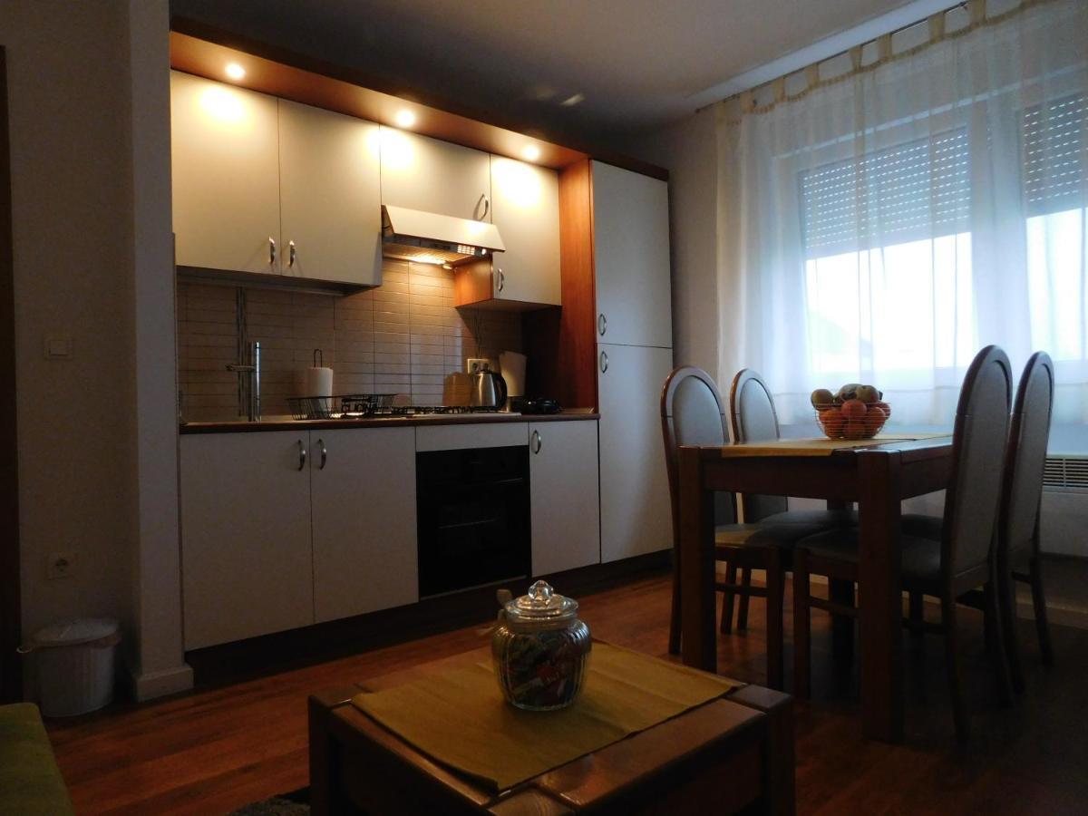 Apartman Ana Zupanja Εξωτερικό φωτογραφία
