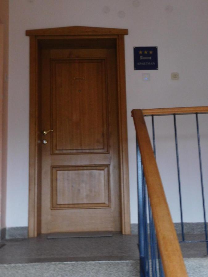 Apartman Ana Zupanja Εξωτερικό φωτογραφία